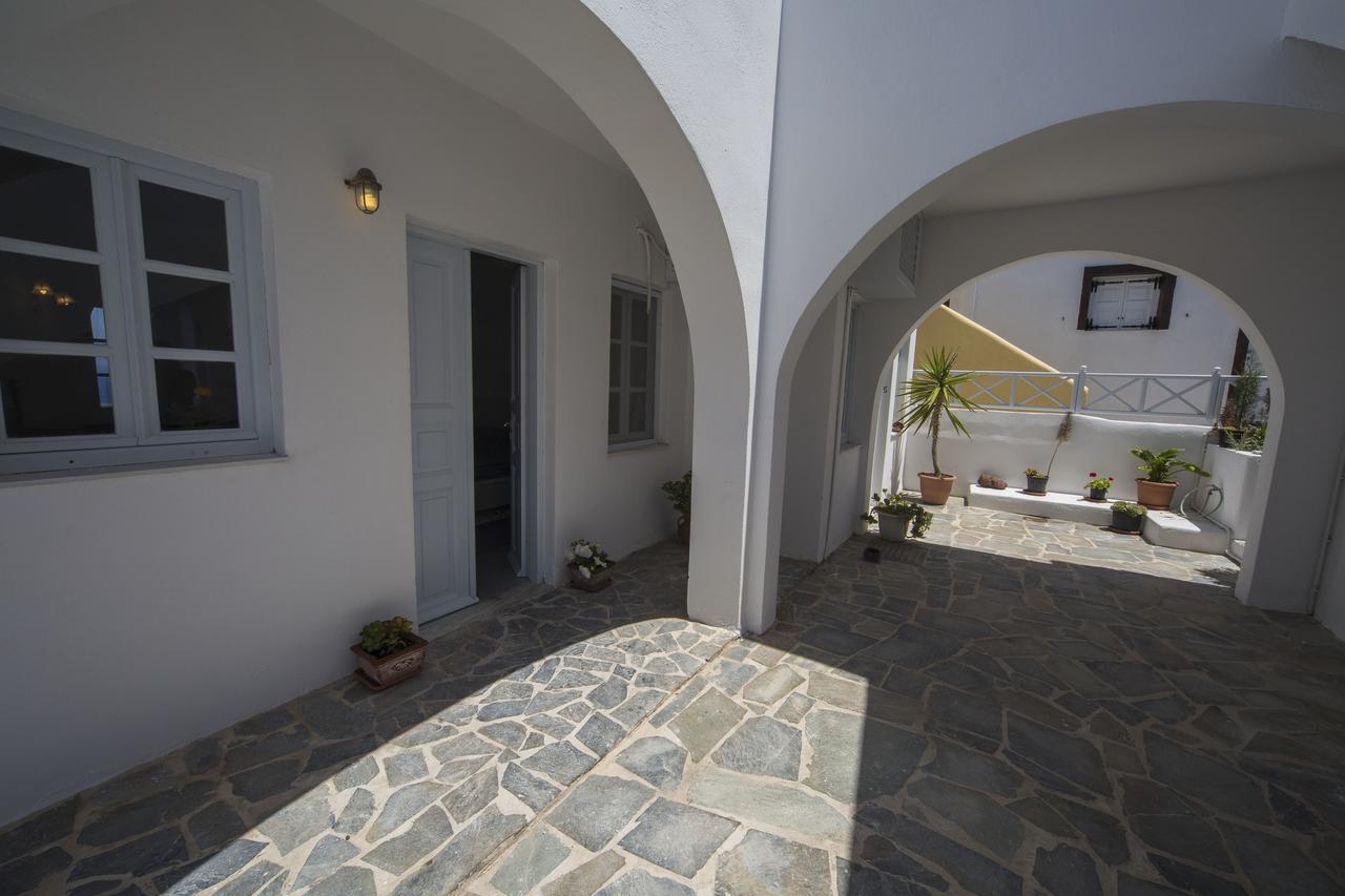 Ianthe Apartments & Villa Oía Eksteriør billede